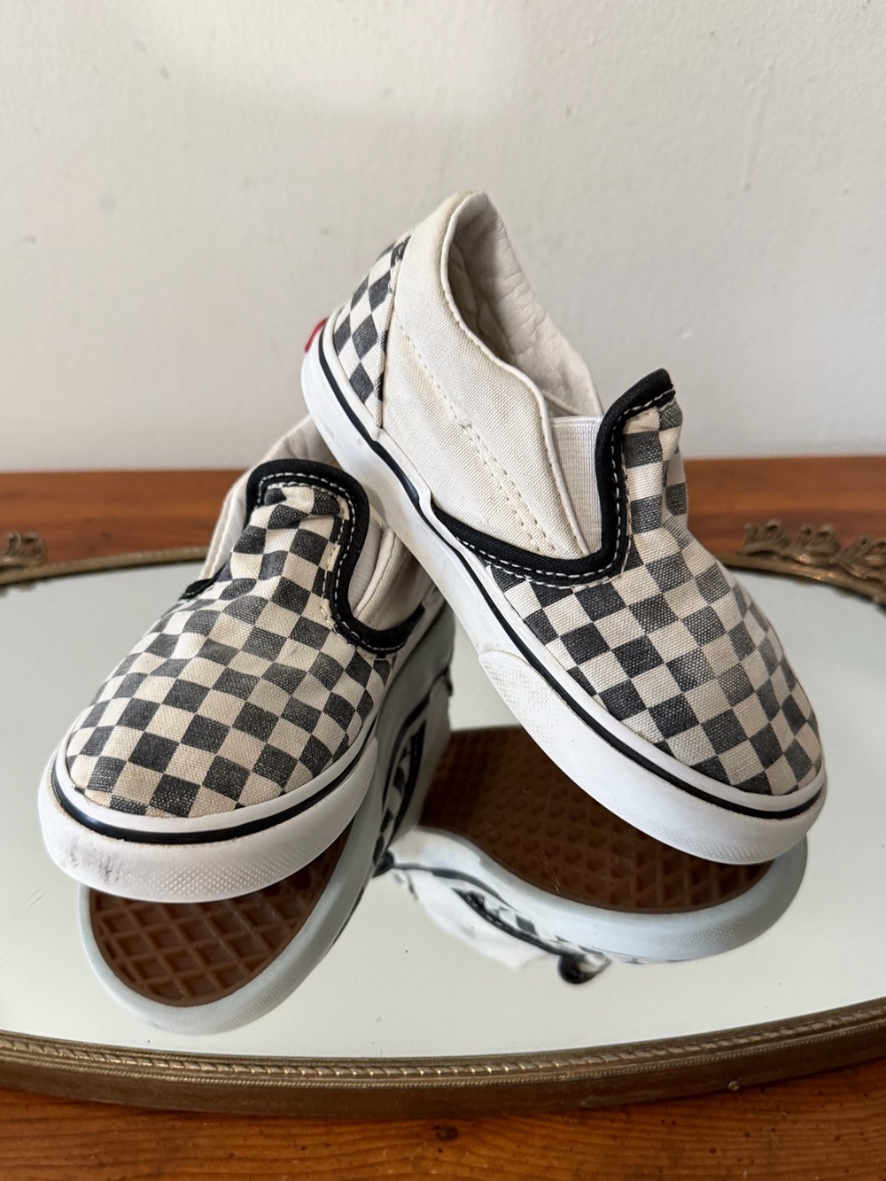 Vans Classic Checkerboard Slip-On Kids Shoes - Black & White 🍭